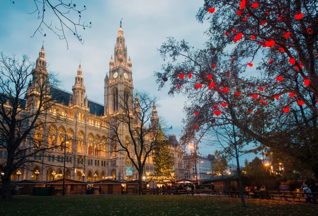 City Hall (Rathaus) in Vienna with Christmas market, Austria
